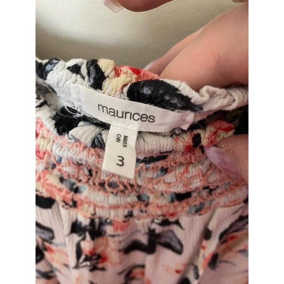 Maurice’s Floral  off the shoulder Top - Picture 2 of 2